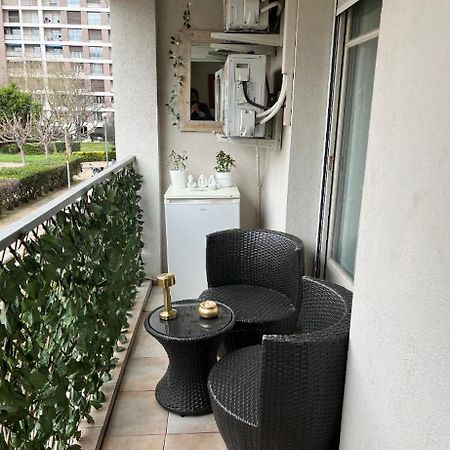 En Face Du Velodrome Apartment Marseille Ngoại thất bức ảnh